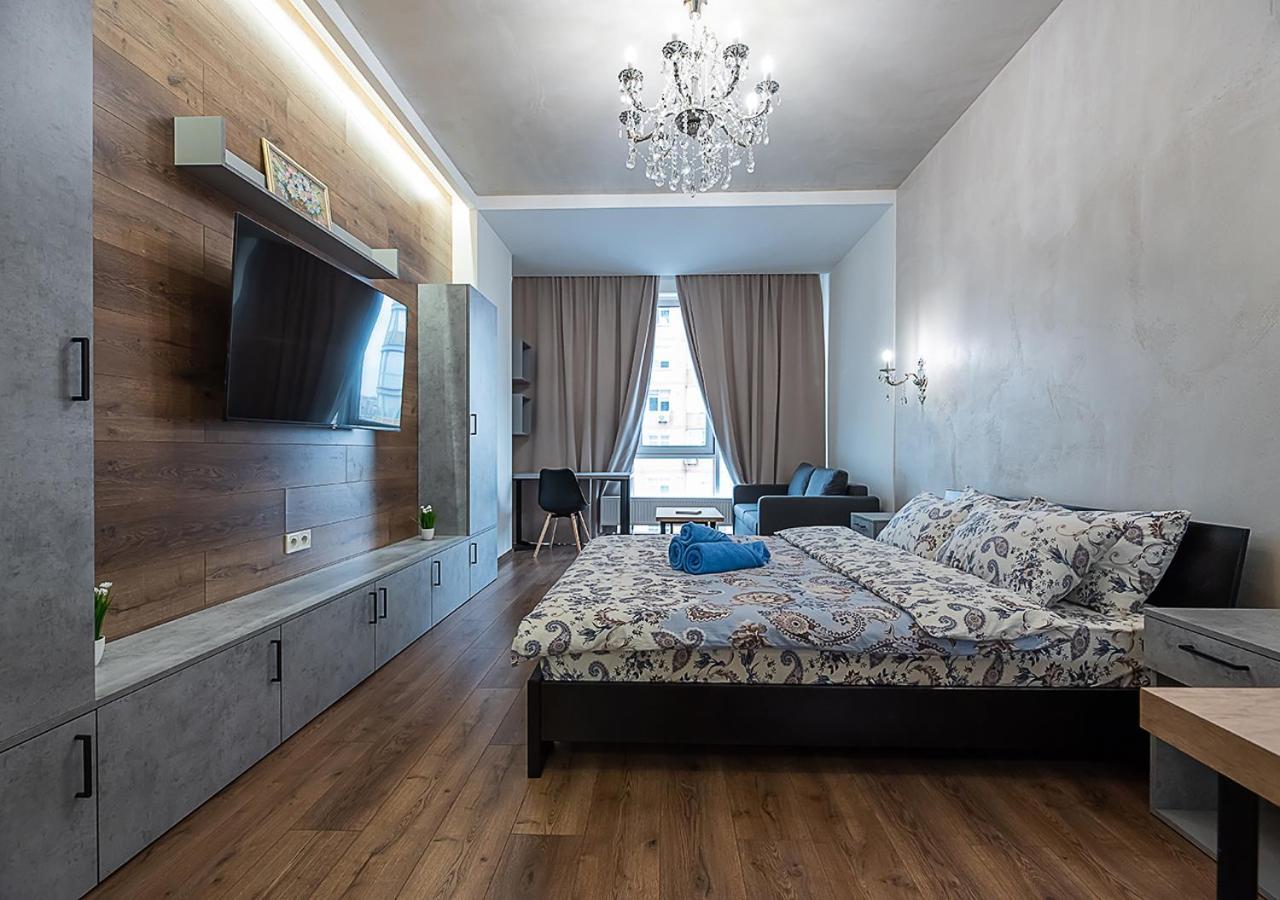Apartment Smart Plaza Obolon: Designer Near Minska Metro *