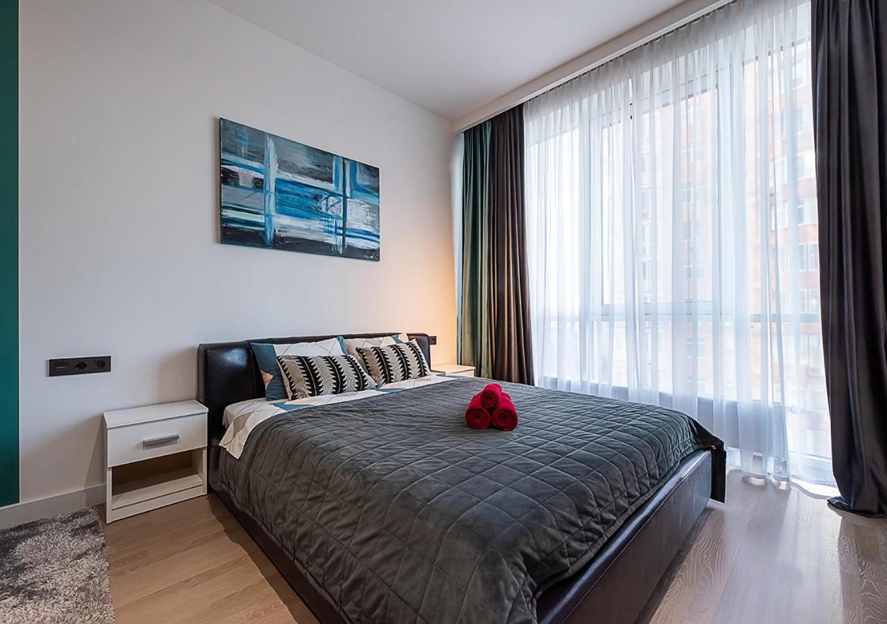 Apartment Smart Plaza Obolon: Designer Near Minska Metro Kyiv