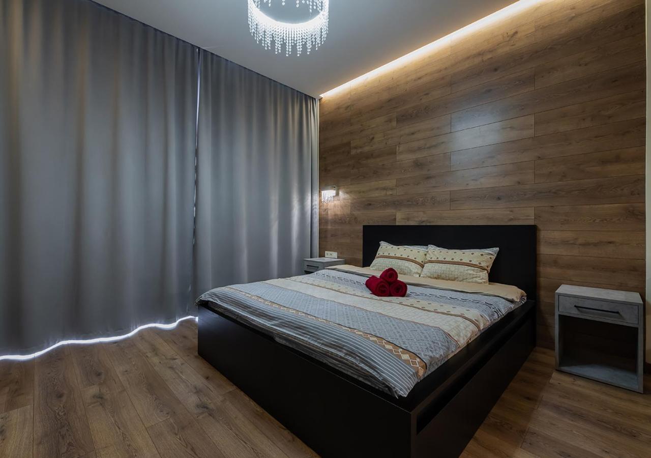 Smart Plaza Obolon: Designer Near Minska Metro