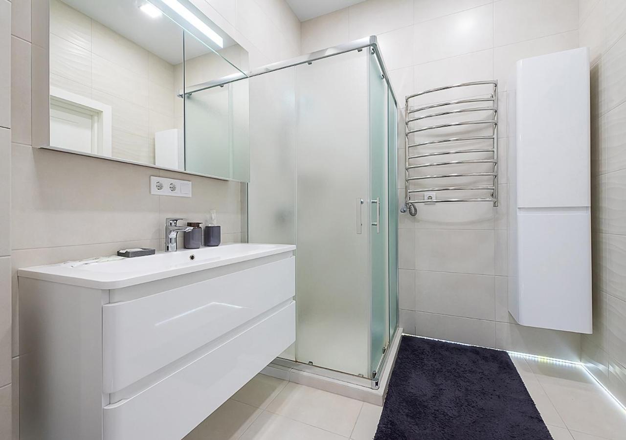 Smart Plaza Obolon: Designer Near Minska Metro