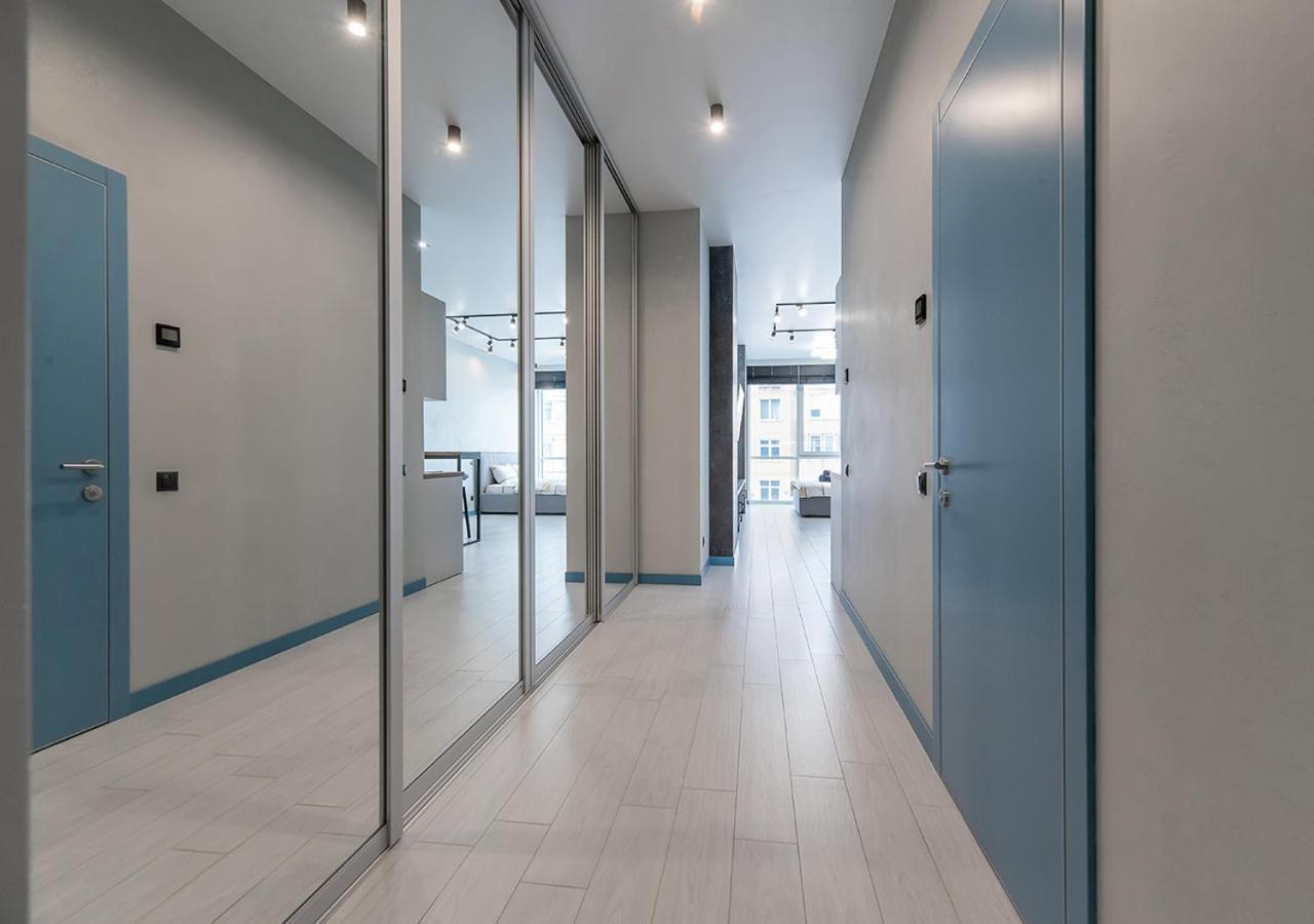 Apartment Smart Plaza Obolon: Designer Near Minska Metro *