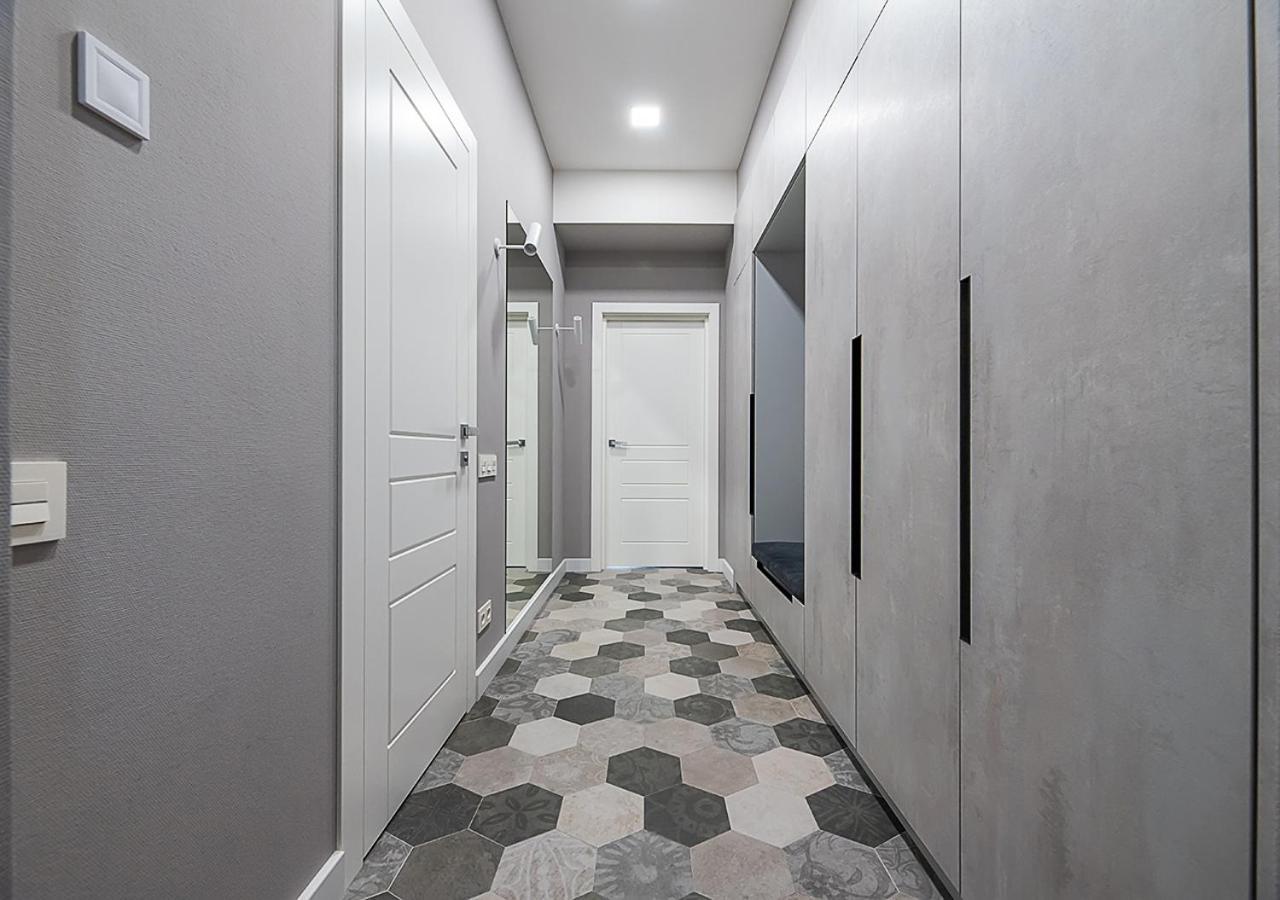 Apartment Smart Plaza Obolon: Designer Near Minska Metro *